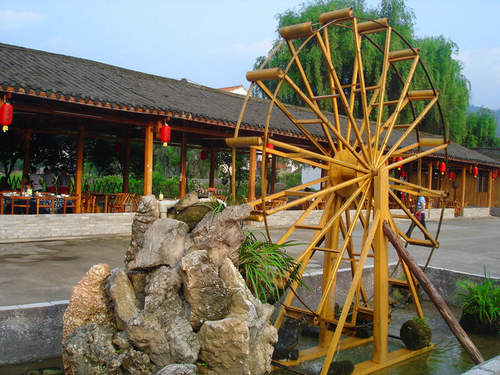 B線：張家界、天子山、寶峰湖（黃龍洞）休閑三日游